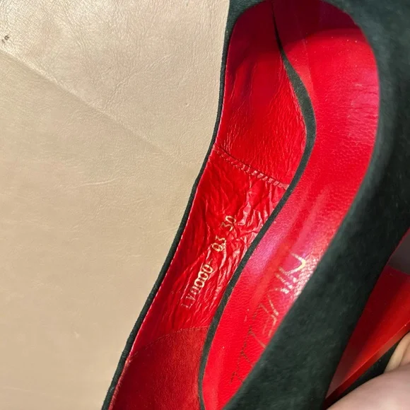 Italy Green and Red leather Women's Pumps - Picture 7 of 8